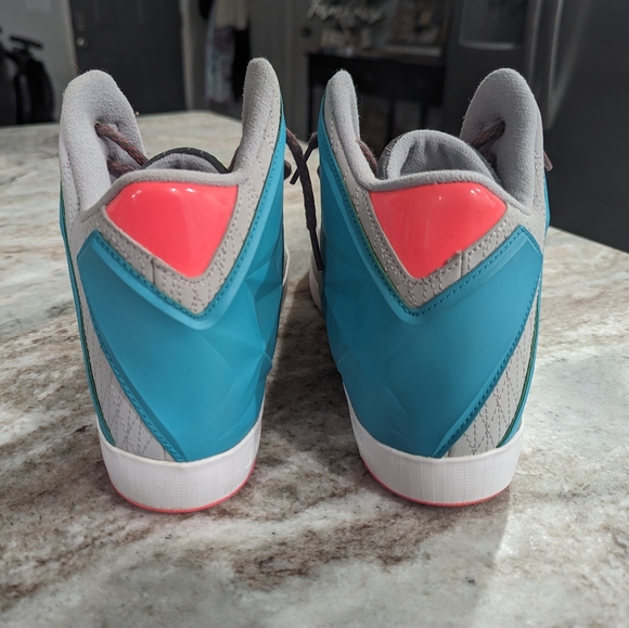 Nike Lebron Miami Vice 11.5 - Picture 2 of 7